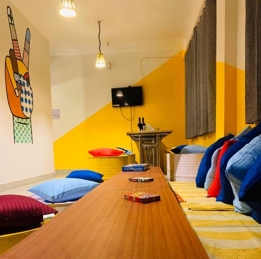 Nomads Hostel Tosh 외부 사진
