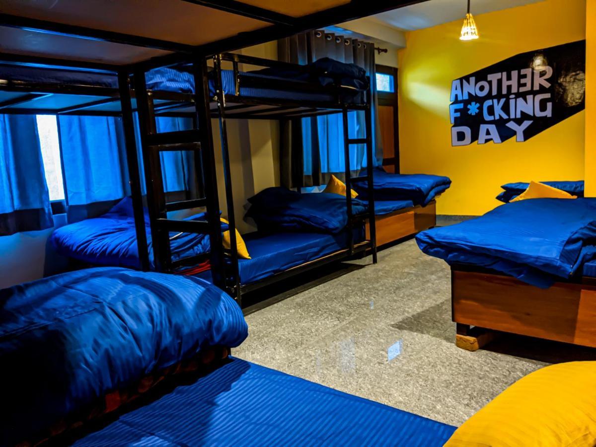 Nomads Hostel Tosh 외부 사진