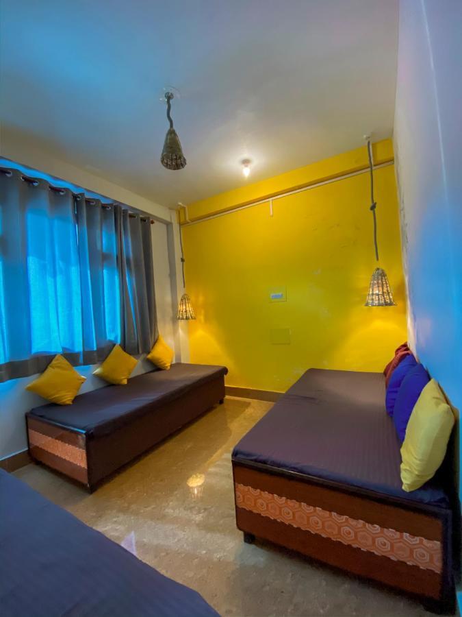 Nomads Hostel Tosh 외부 사진